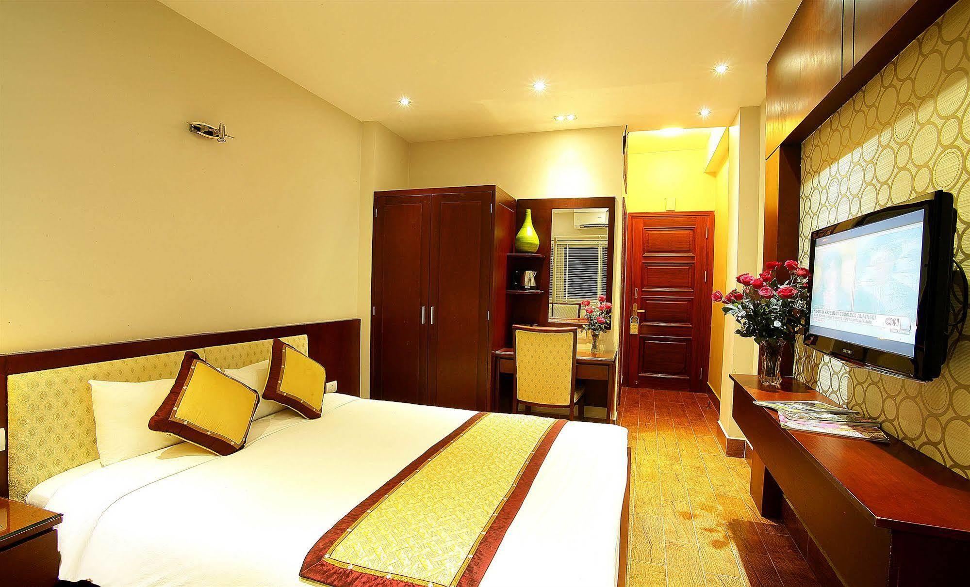 Hanoi View 2 Hotel Buitenkant foto